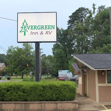 Evergreen Inn And R.V. Winnfield Dış mekan fotoğraf